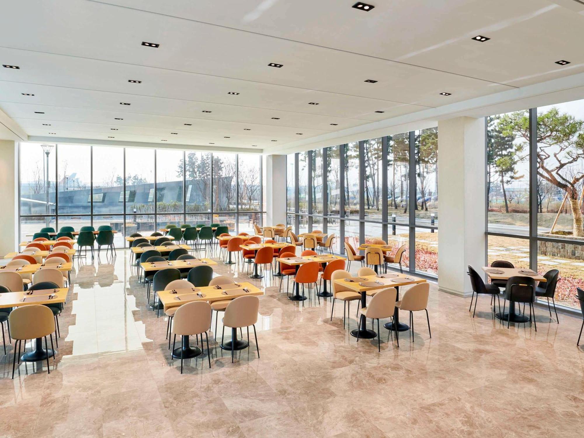 Ibis Styles Ambassador Incheon Airport T2 Hotell Eksteriør bilde